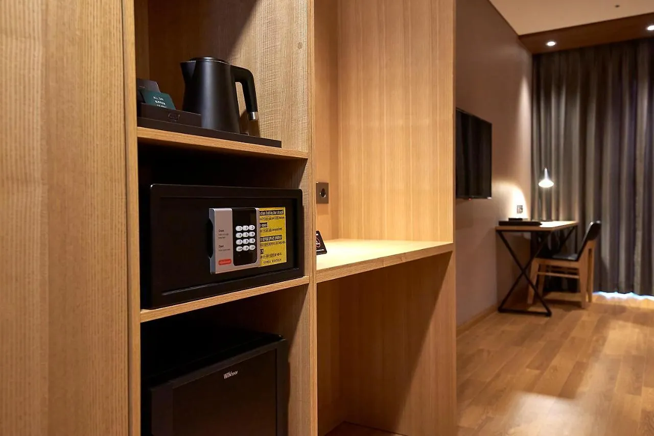 Busan City Hotel 3*,  South Korea