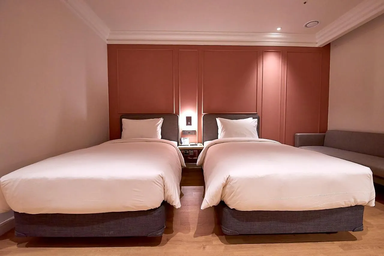 Busan City Hotel
